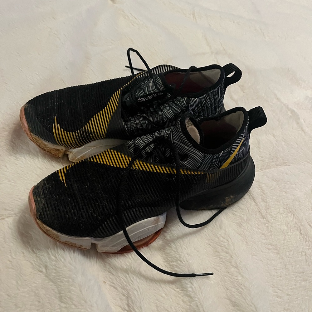 Nike Air Zoom SuperRep Black White Orange Sneakers BQ7043-081 Women’s Size 8.5